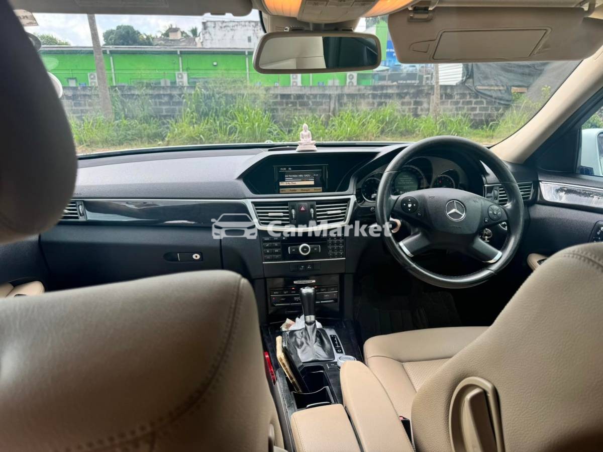 Slider Indicator Image 3