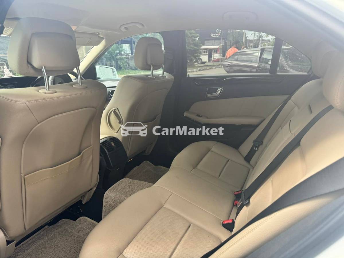 Slider Indicator Image 4