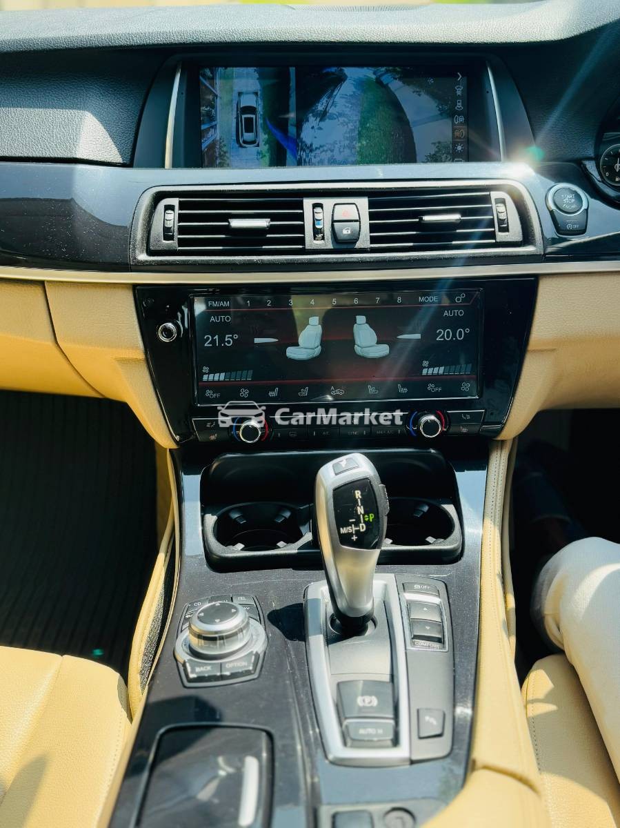 Slider Indicator Image 4