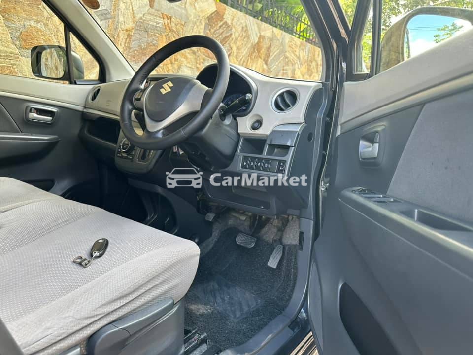 Slider Indicator Image 4