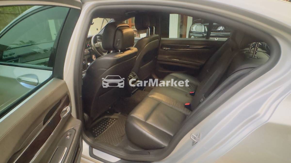 Slider Indicator Image 3