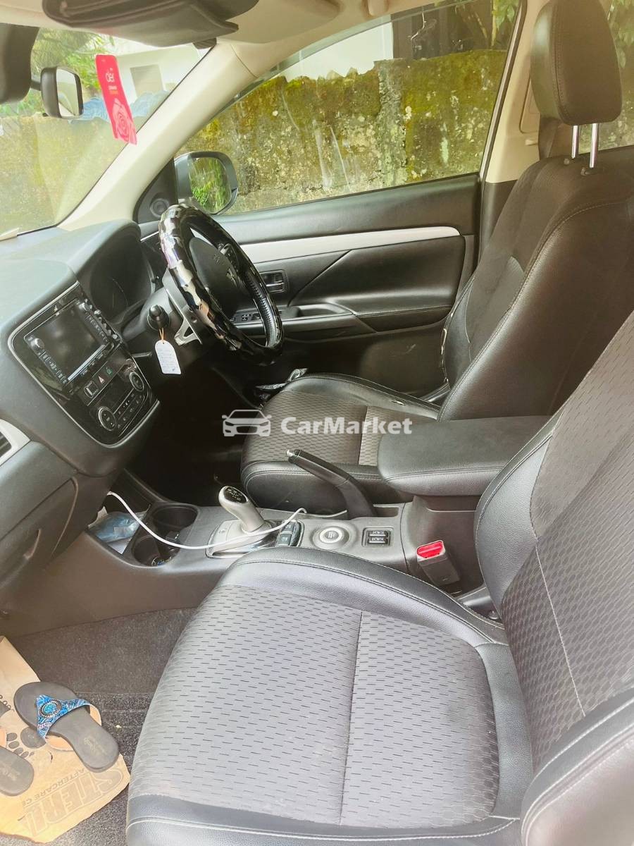 Slider Indicator Image 3