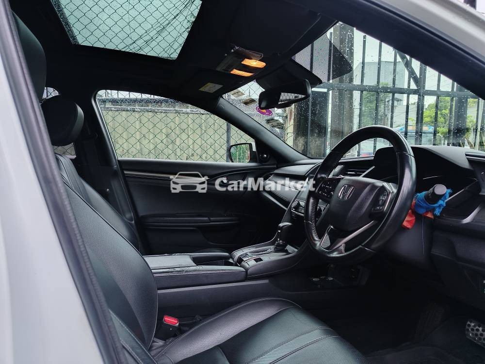 Slider Indicator Image 4