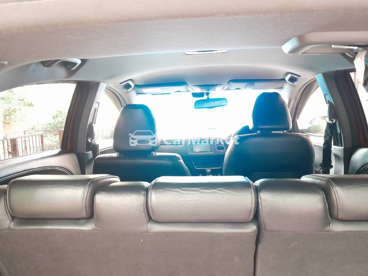 Slider Indicator Image 4