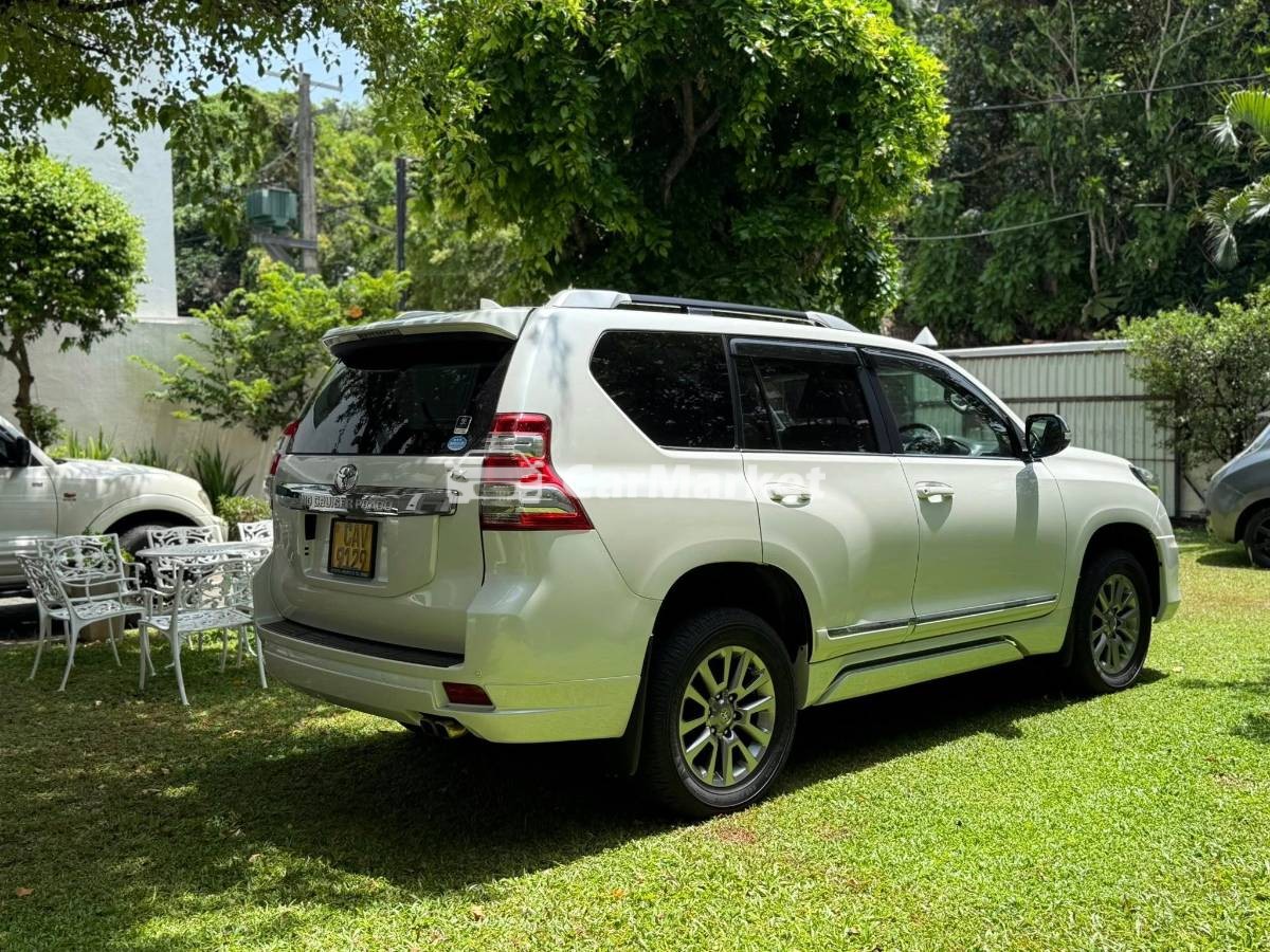 Slider Indicator Image 1