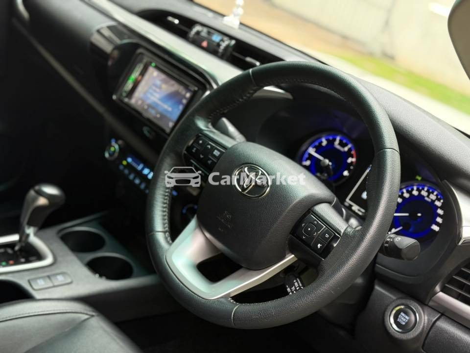 Slider Indicator Image 4