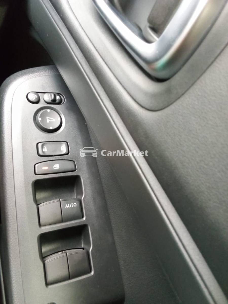 Slider Indicator Image 3