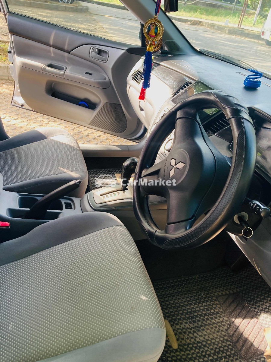 Slider Indicator Image 4