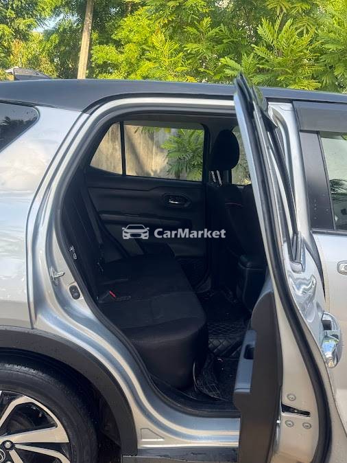 Slider Indicator Image 3