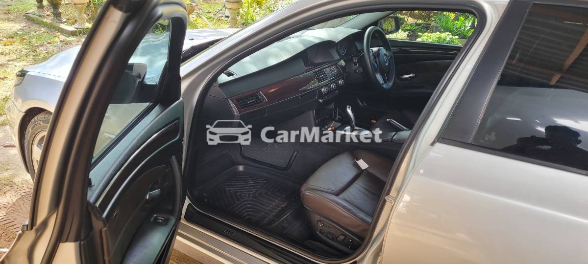 Slider Indicator Image 3