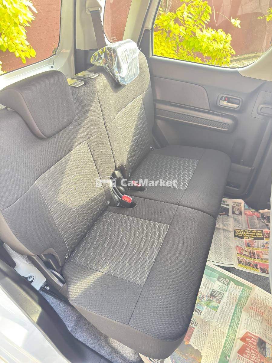 Slider Indicator Image 3