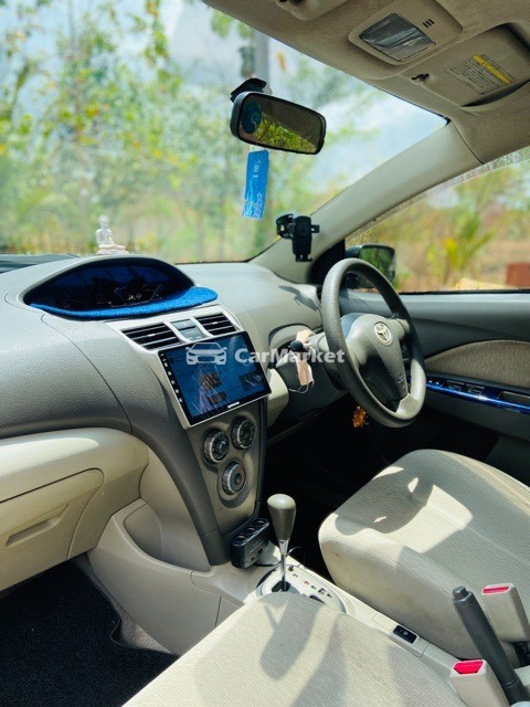 Slider Indicator Image 4