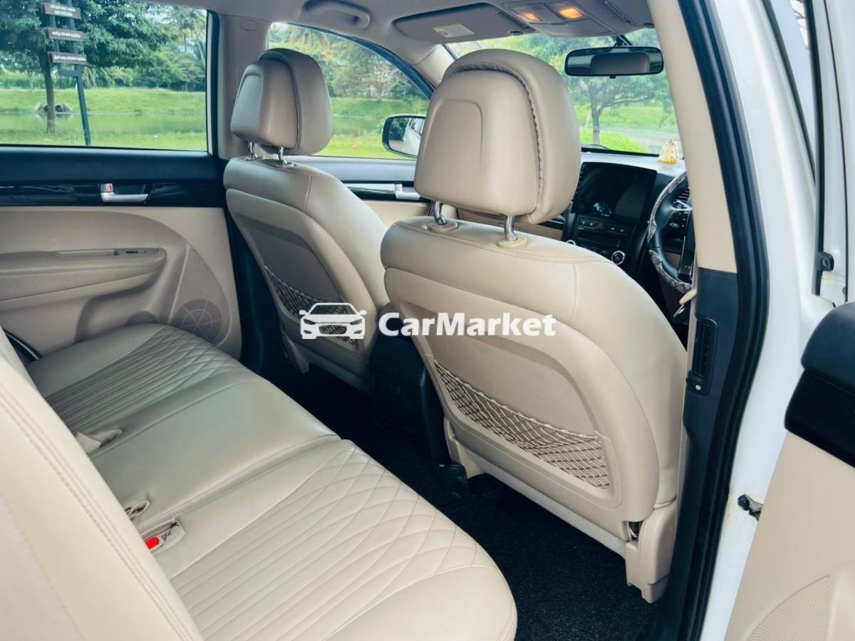 Slider Indicator Image 5