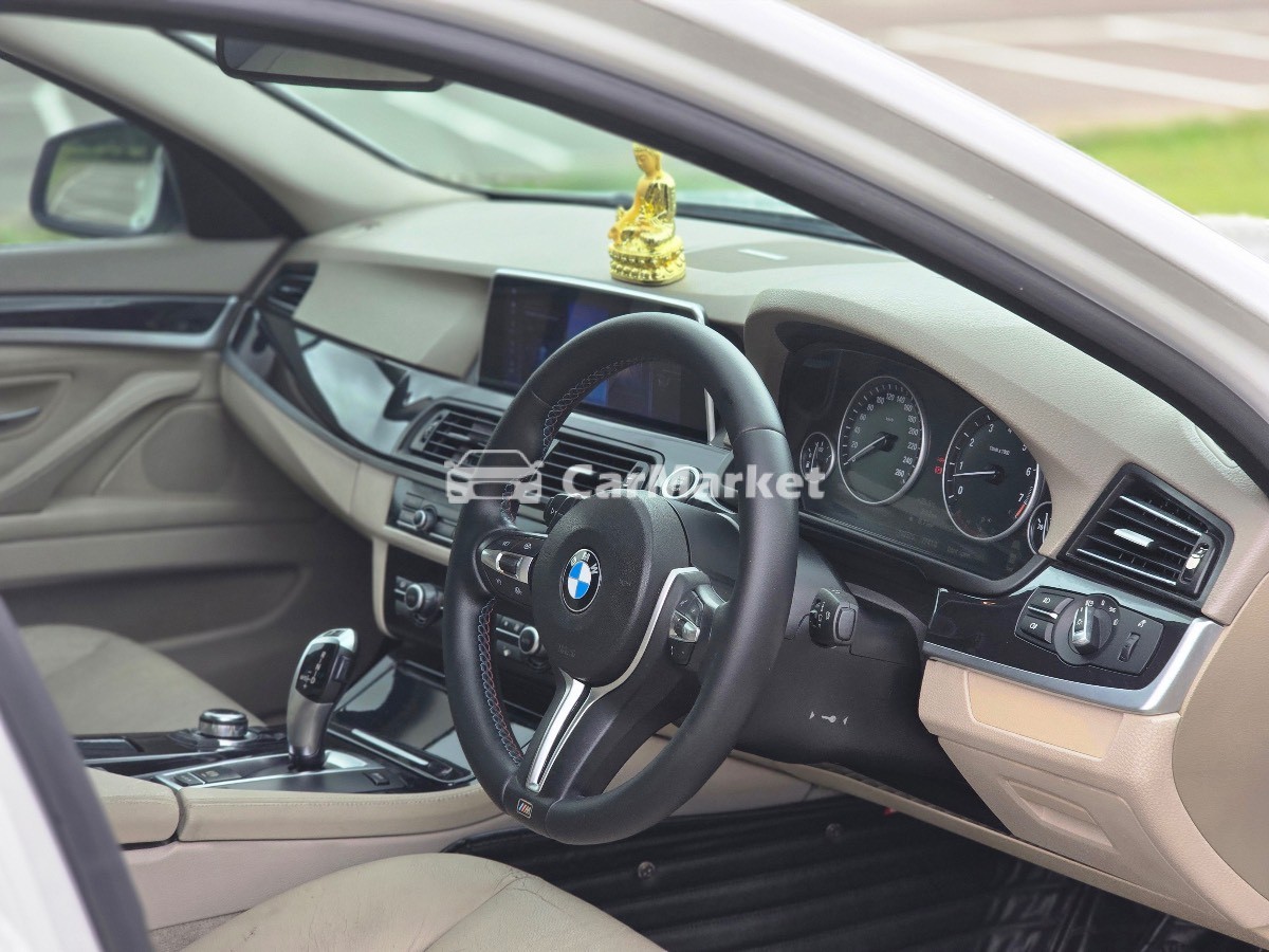 Slider Indicator Image 3