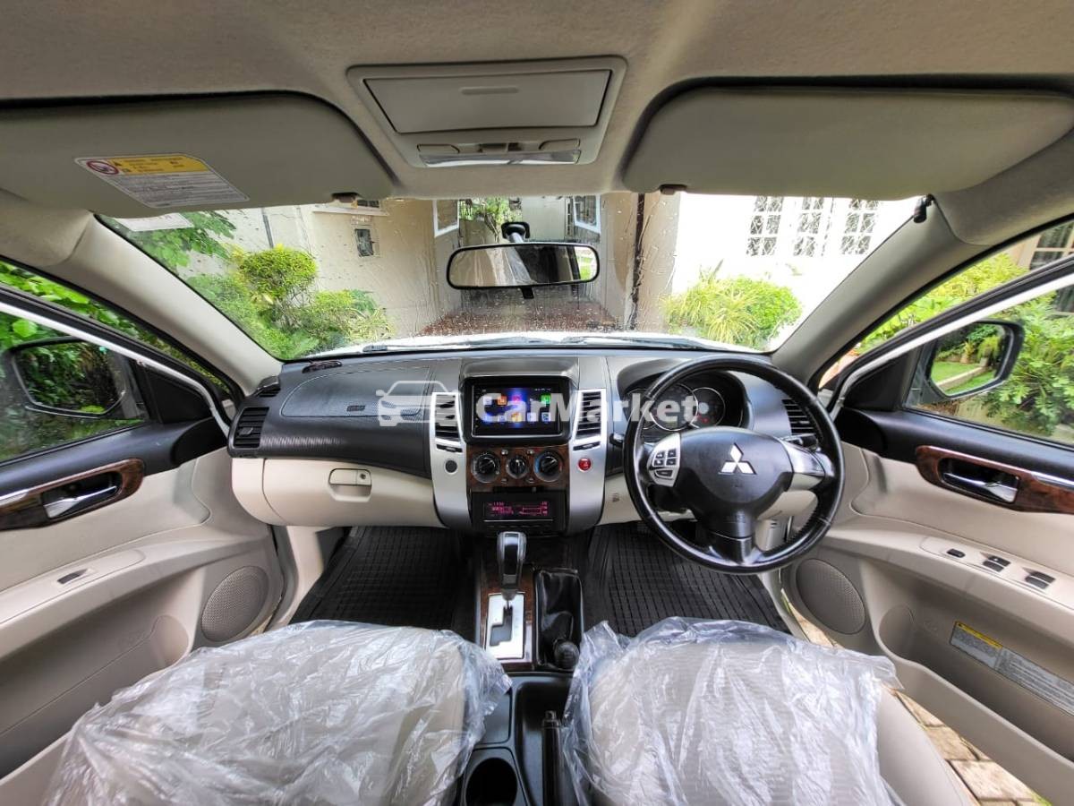 Slider Indicator Image 4