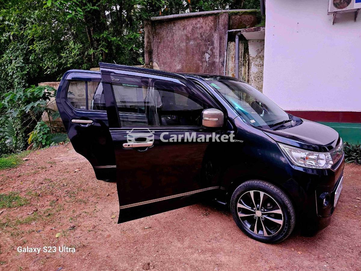 Slider Indicator Image 3