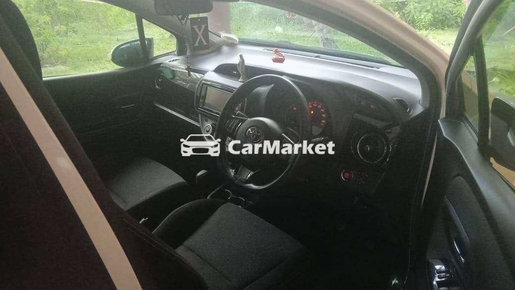 Slider Indicator Image 4