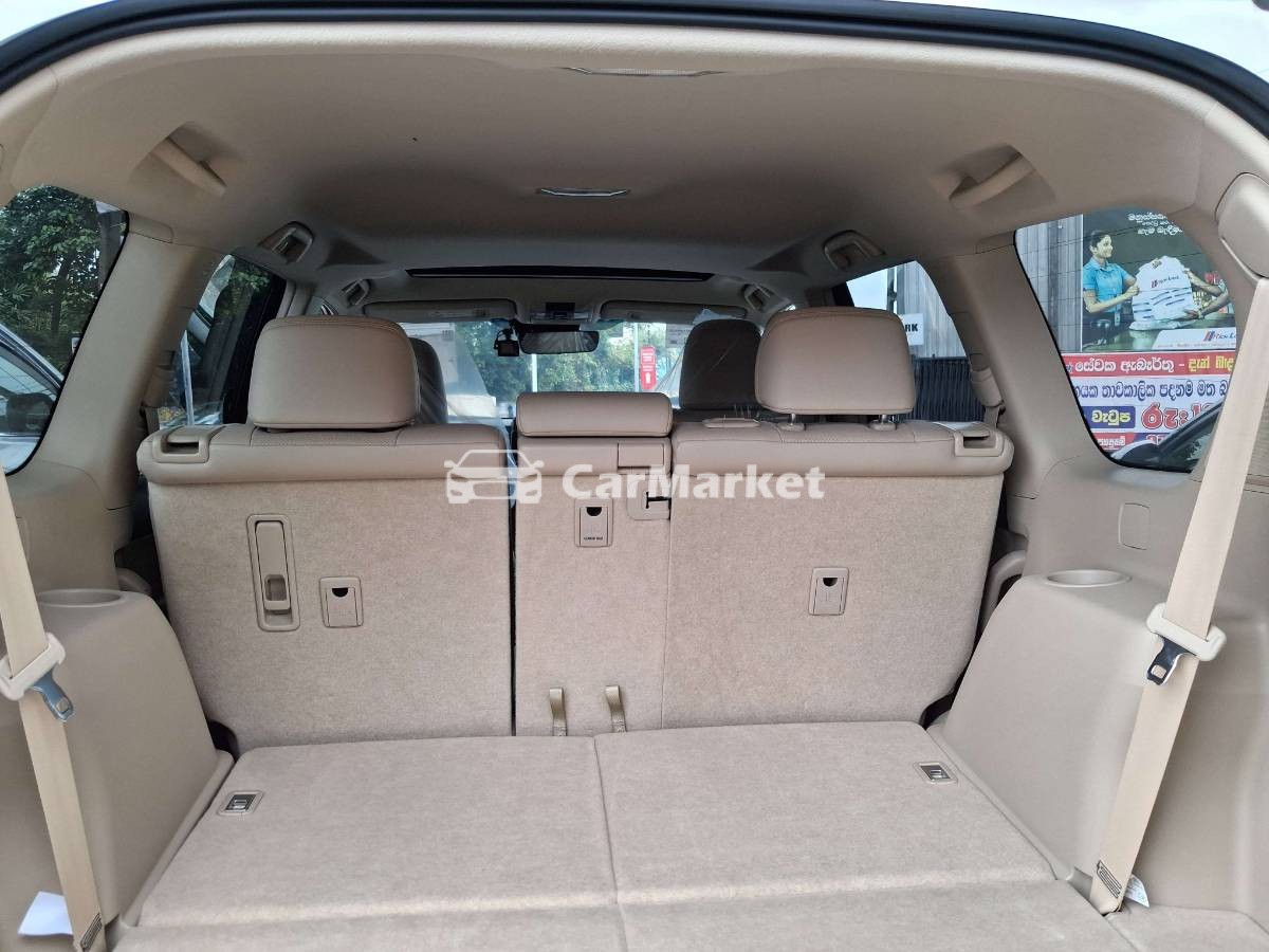 Slider Indicator Image 4