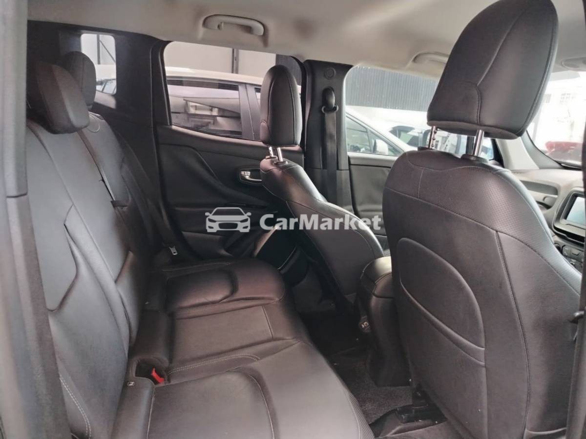 Slider Indicator Image 5