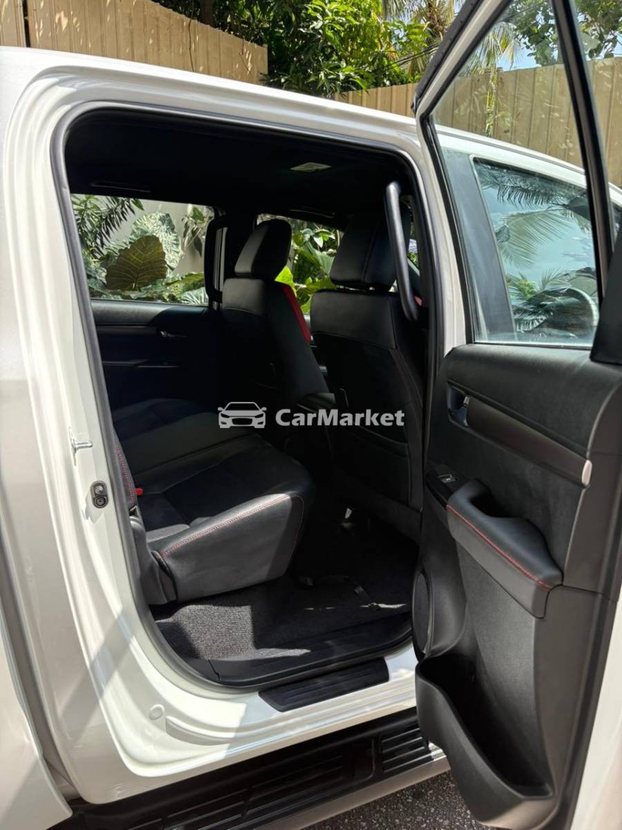 Slider Indicator Image 4