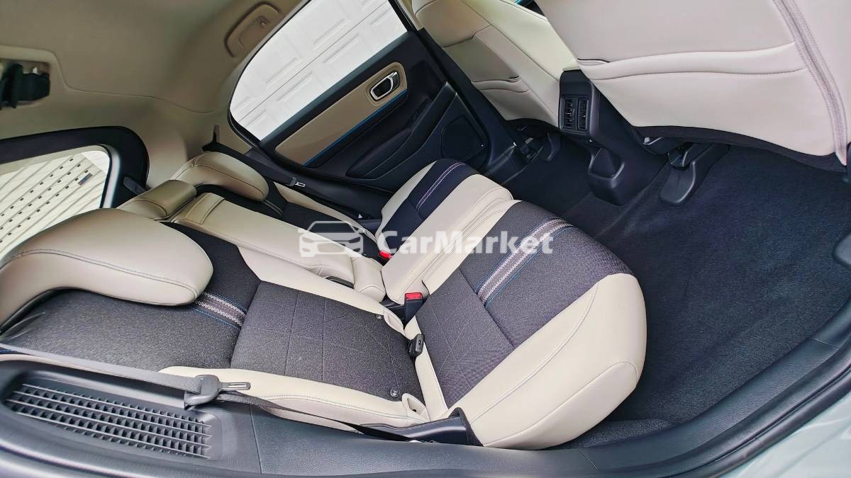 Slider Indicator Image 4