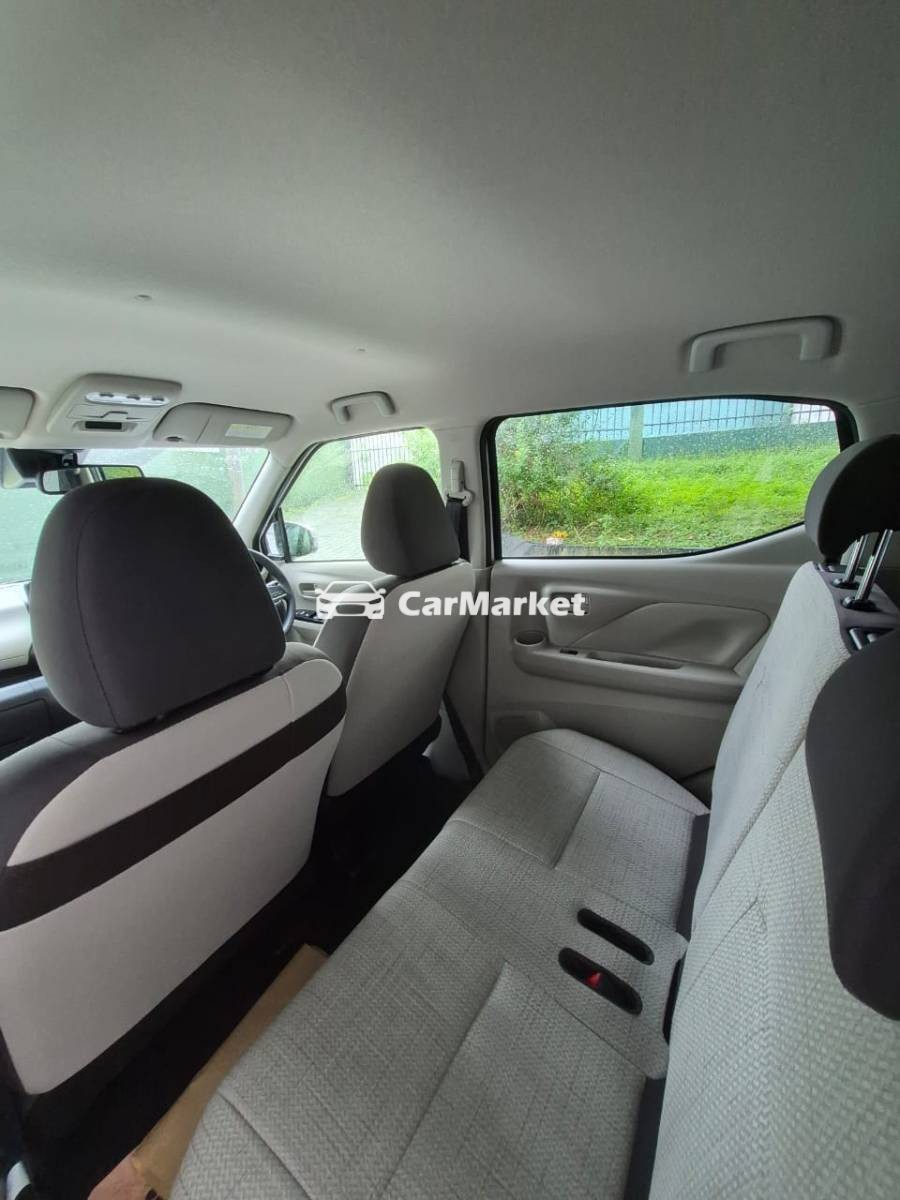 Slider Indicator Image 5