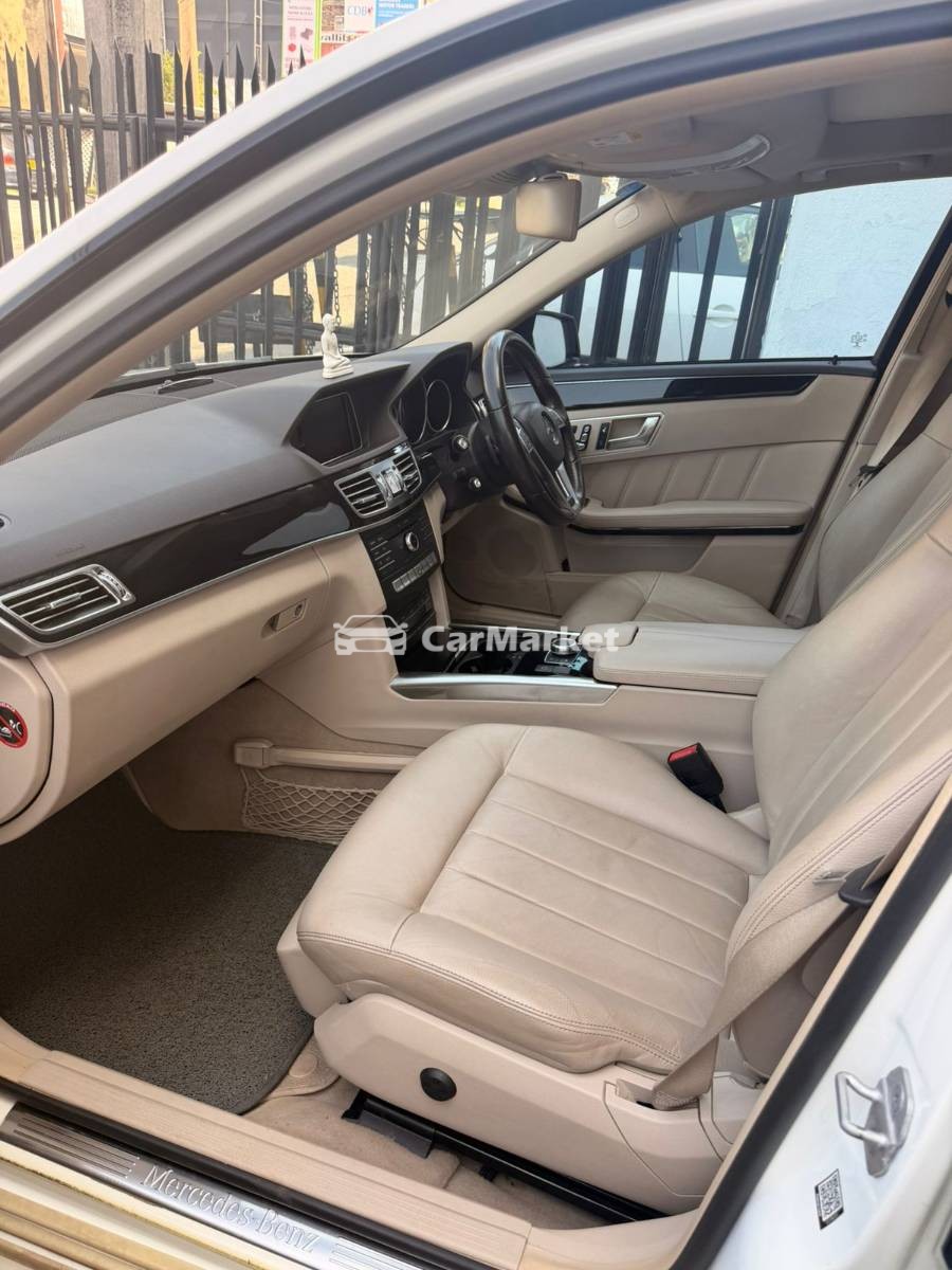 Slider Indicator Image 3