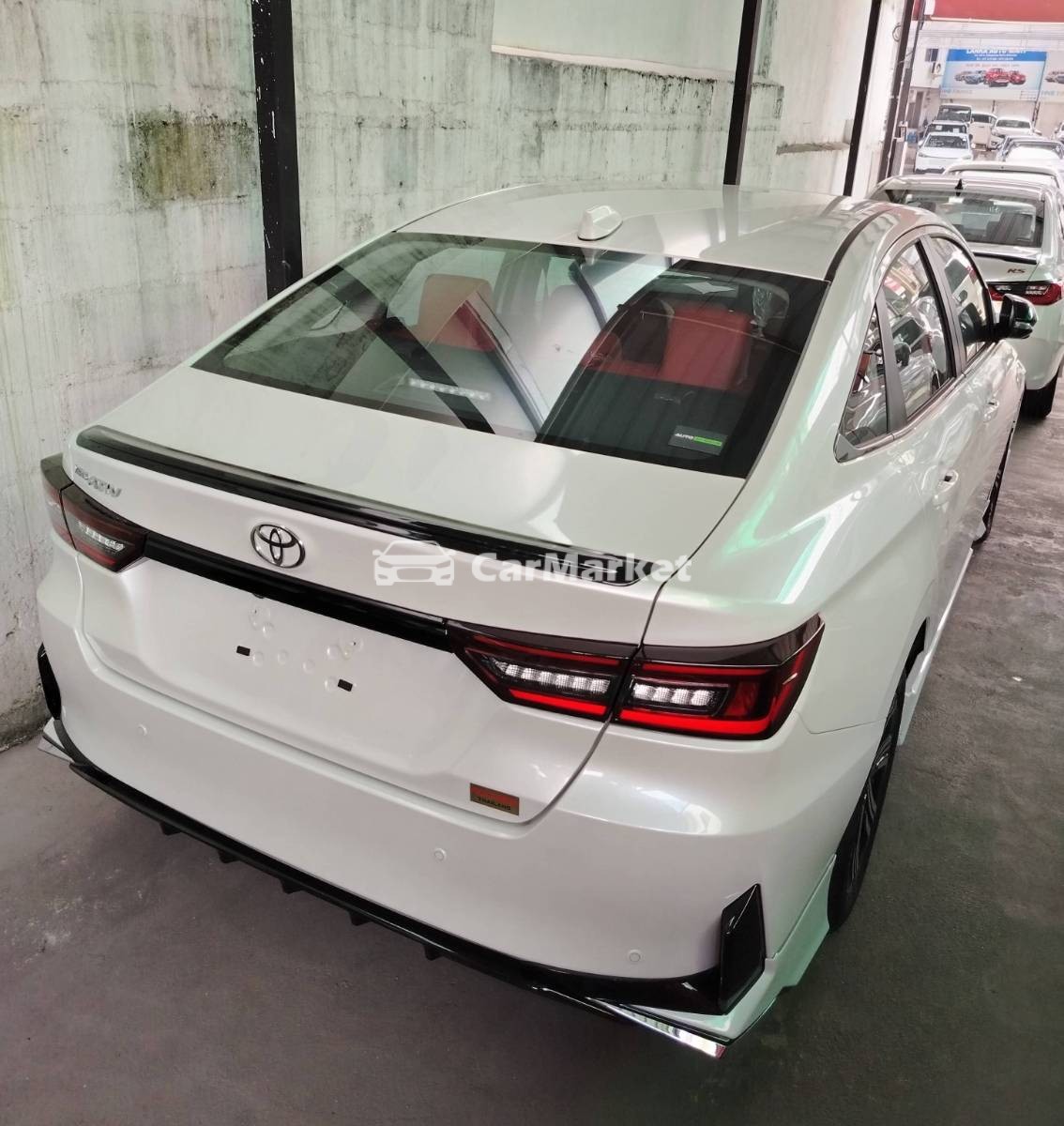 Slider Indicator Image 4