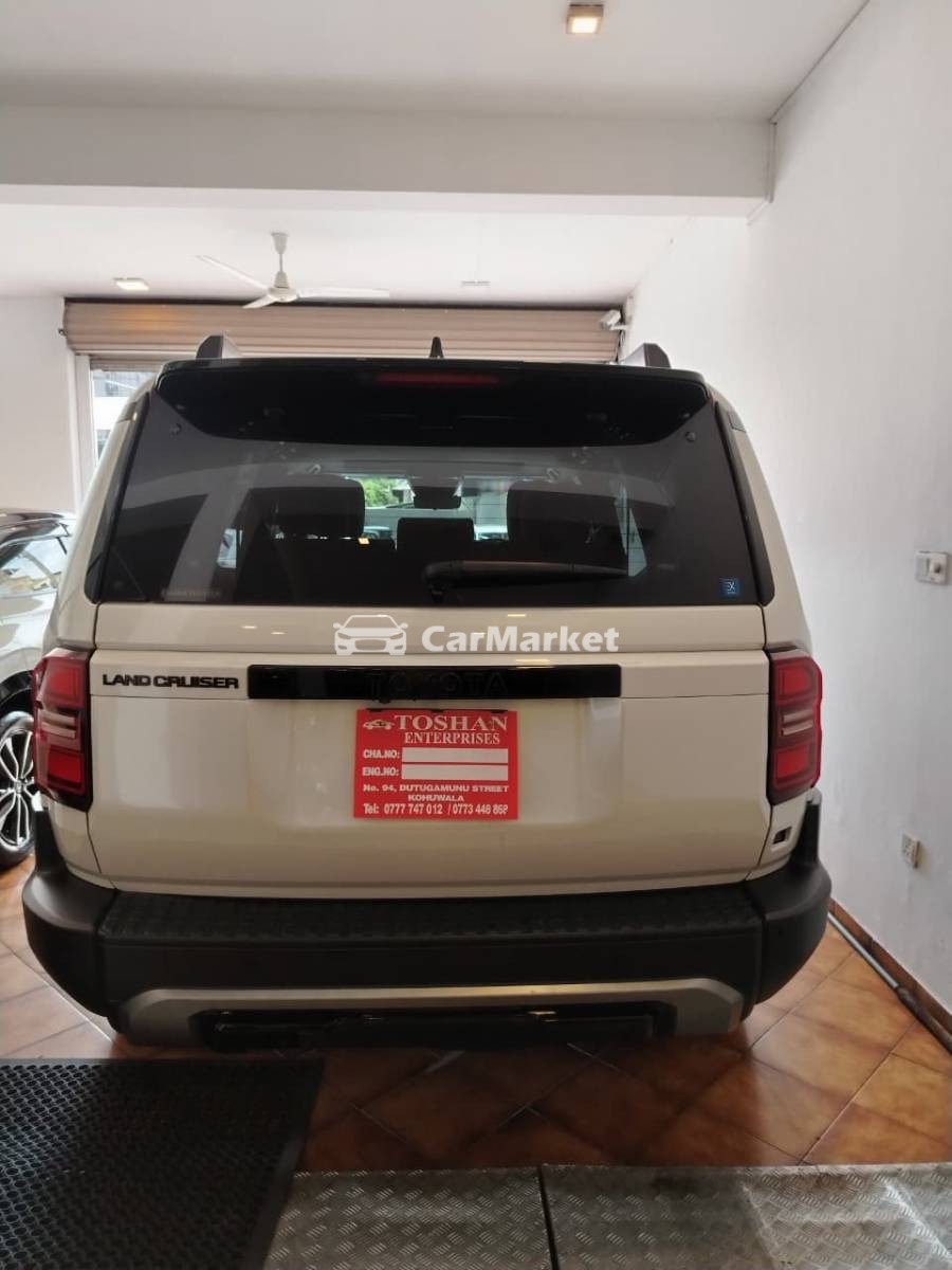 Slider Indicator Image 3